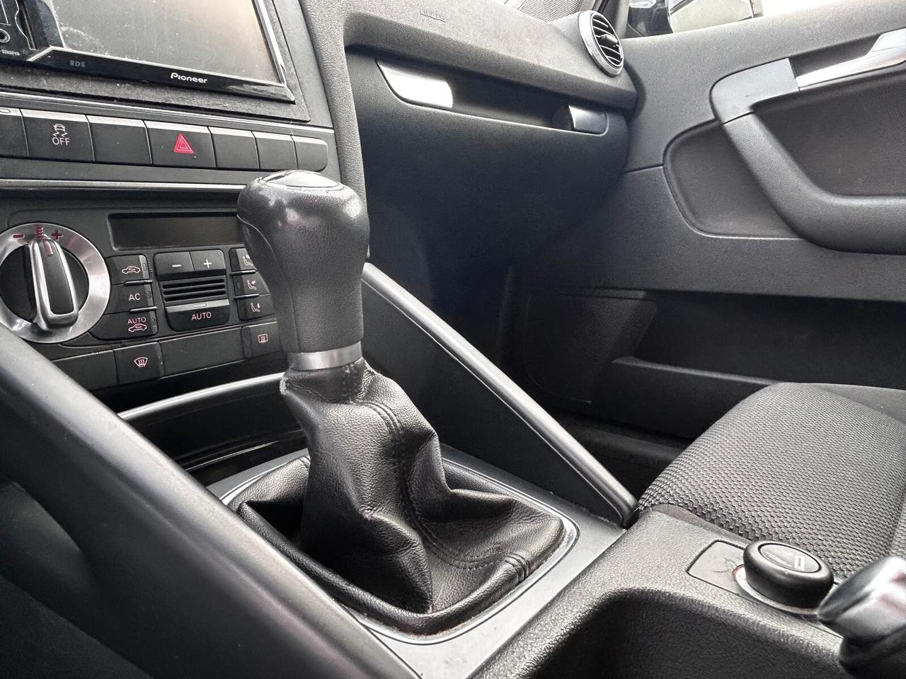 Audi A3 SPB 1.6 TDI 105 CV CR Ambition