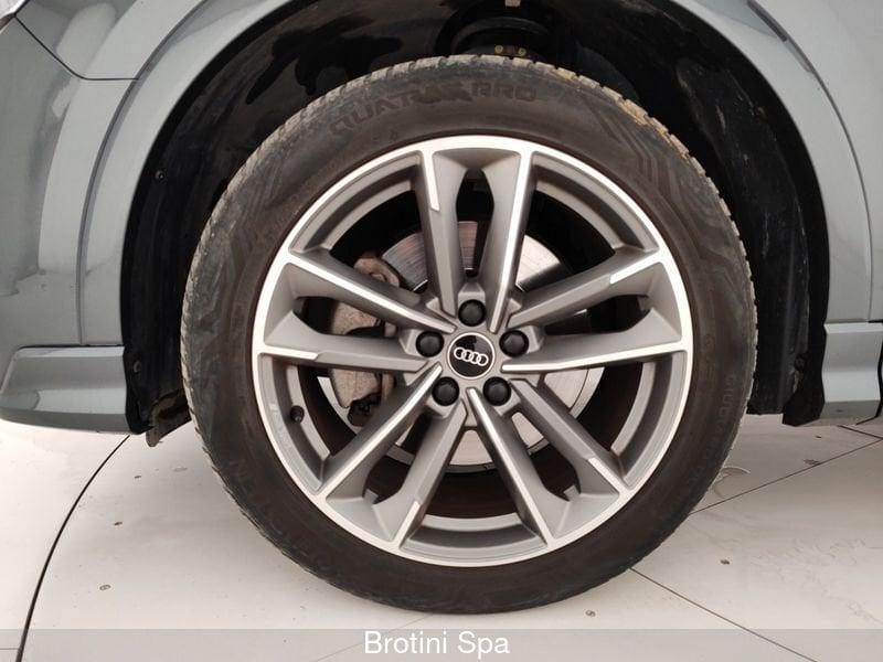 Audi Q3 45 TFSI e S tronic S Line Edition