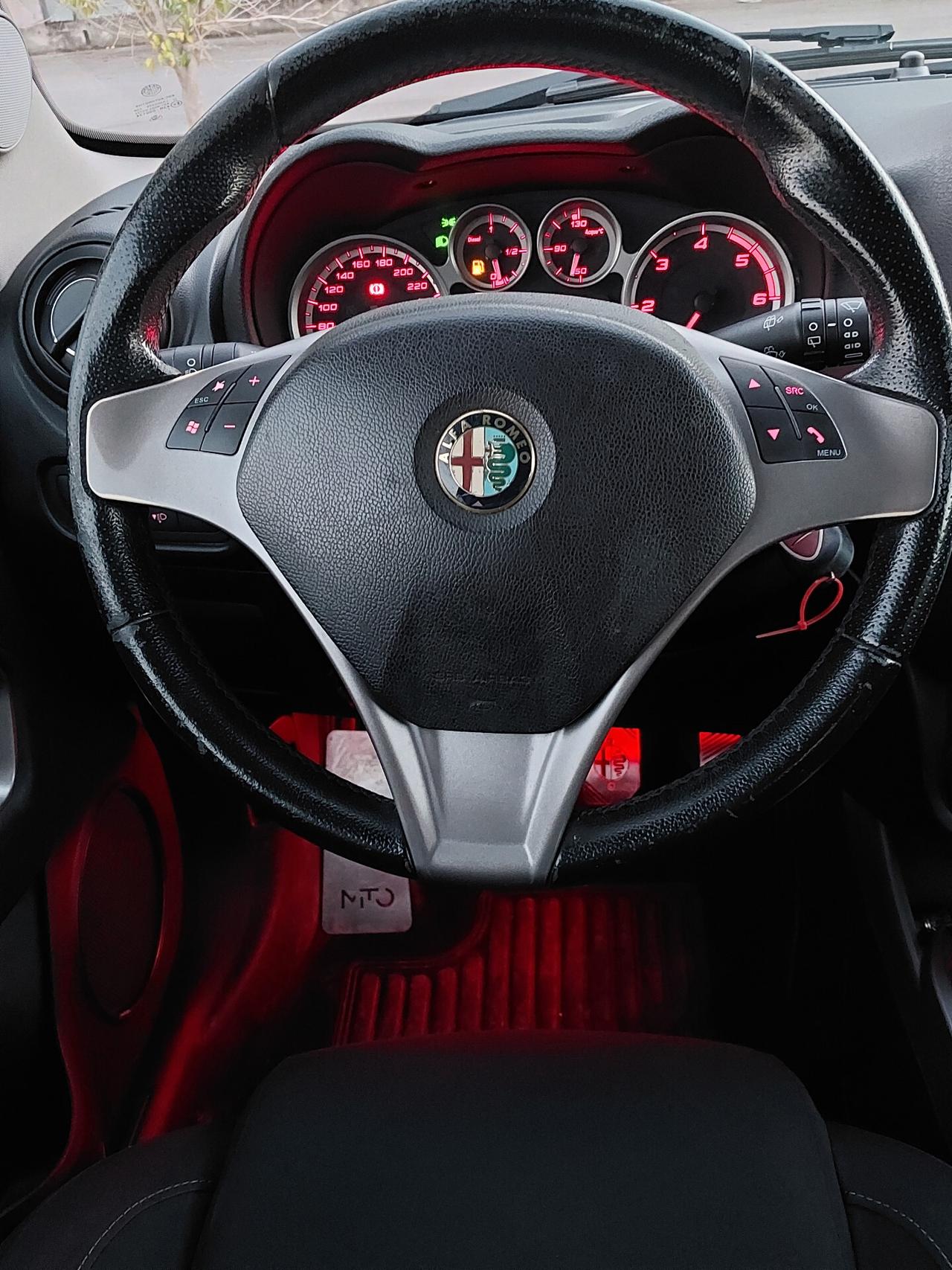 ALFA ROMEO MITO 1.3 JTDm- 95 CV POCHI KM.-03-2012