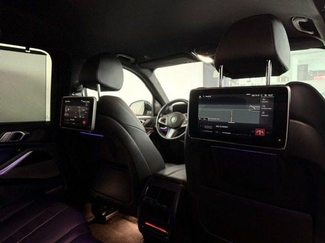 BMW X5 xDrive 30d 265CV M-SPORT 7 POSTI