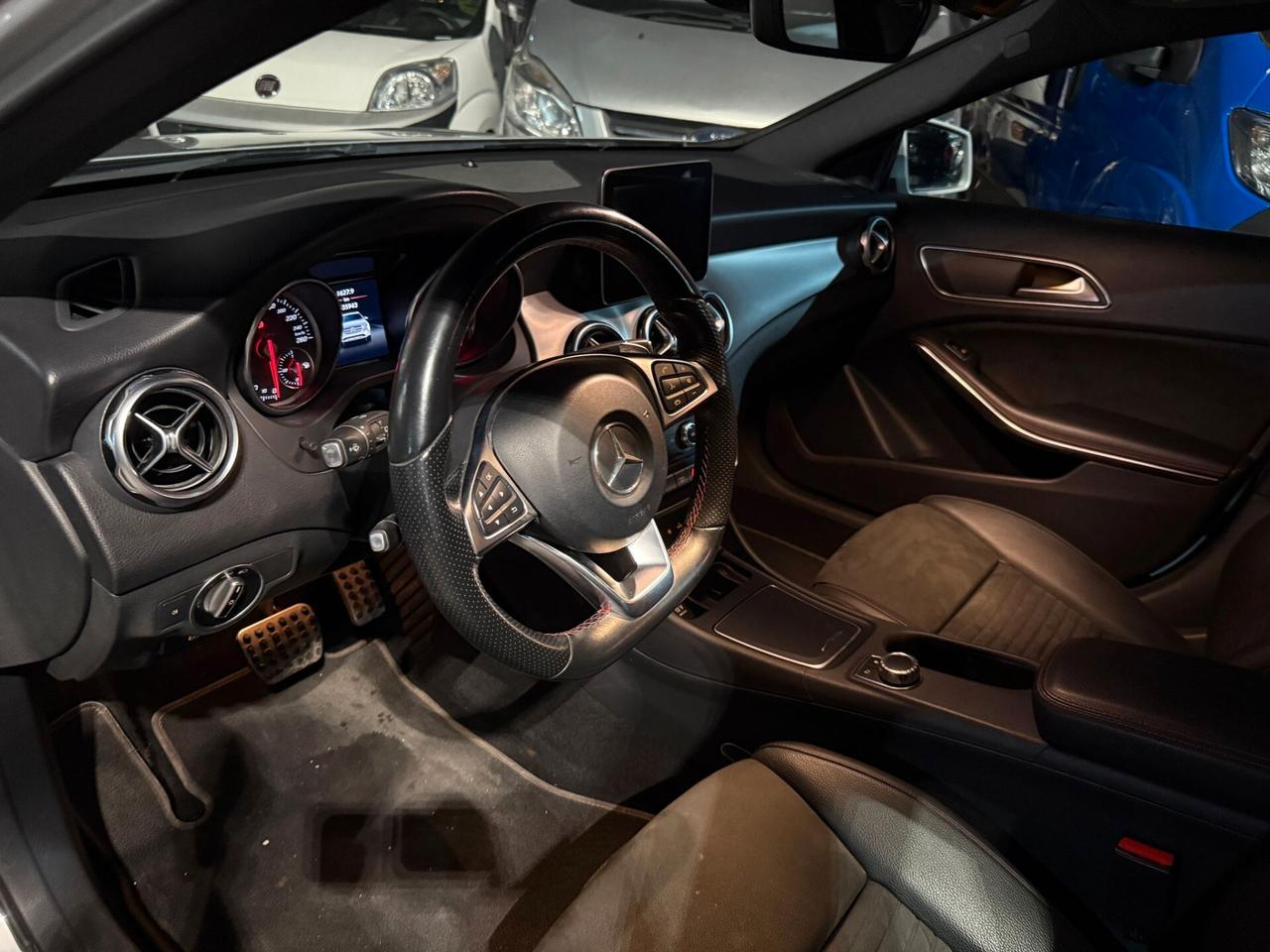 Mercedes-benz GLA 200 d Automatic 4Matic Premium