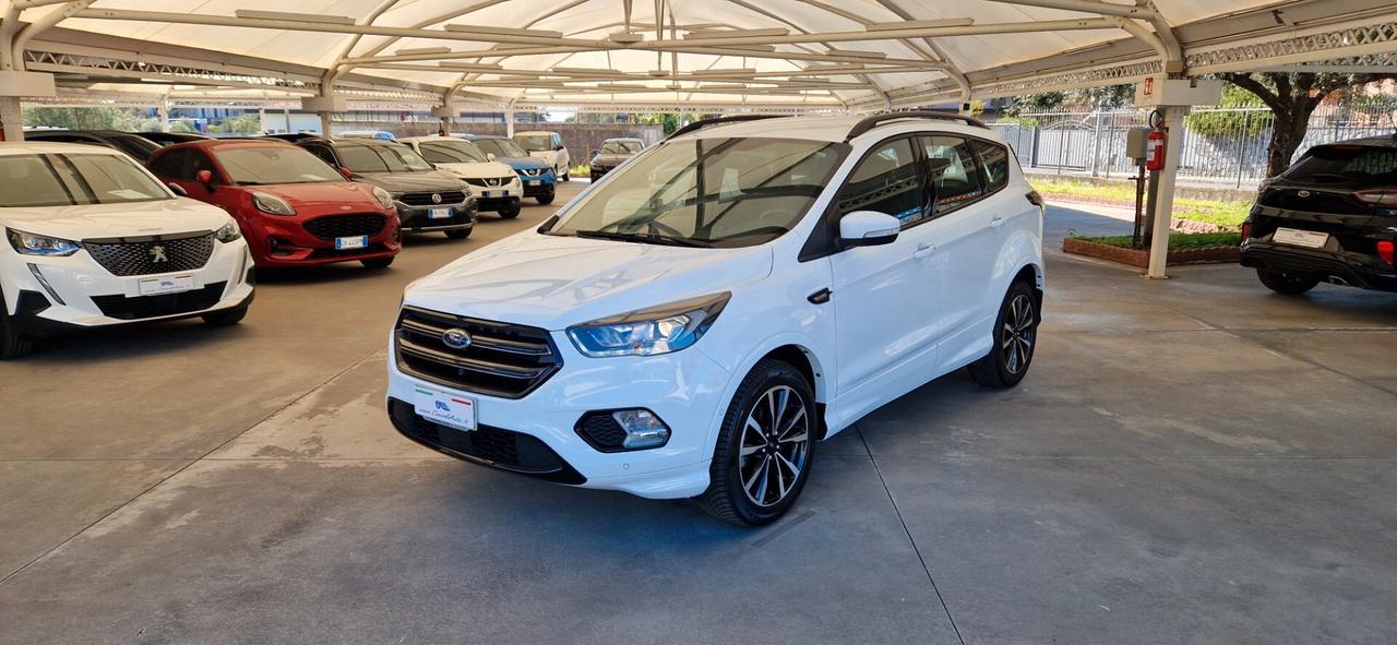 Ford Kuga 1.5 TDCi 120cv 2WD ST-Line X