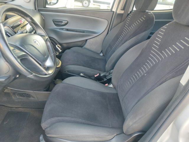 LANCIA Ypsilon 1.2 69 CV 5 porte GPL Ecochic Gold