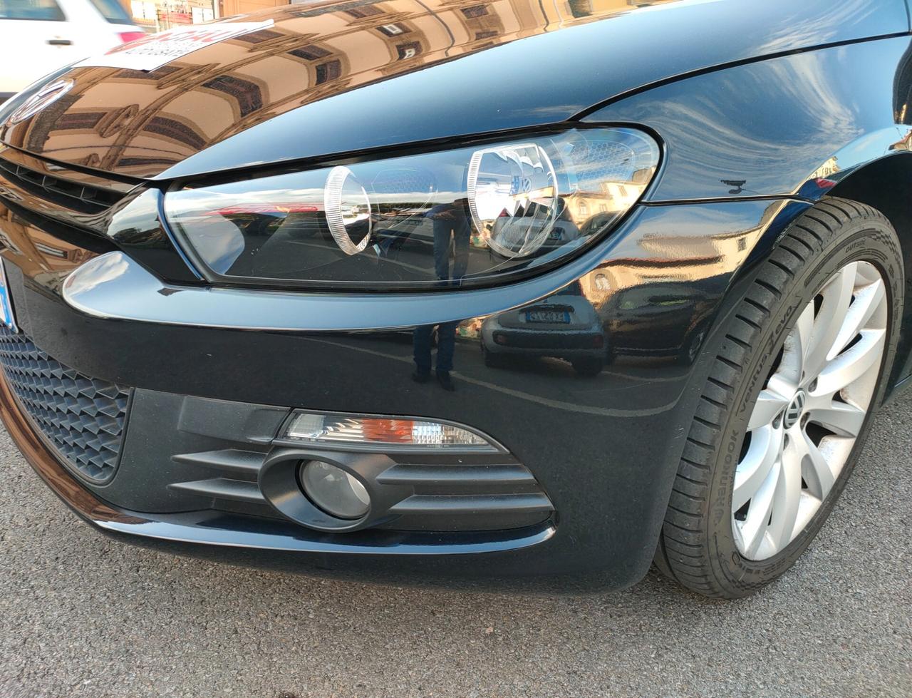 Volkswagen Scirocco 1.4 TSI 160CV