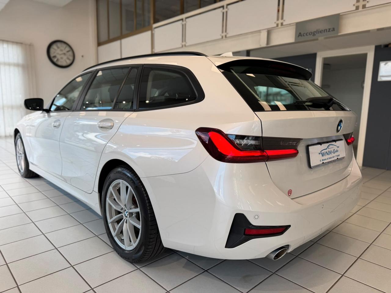 Bmw 318d 48V xDriveTouring Business Advantage 150cv