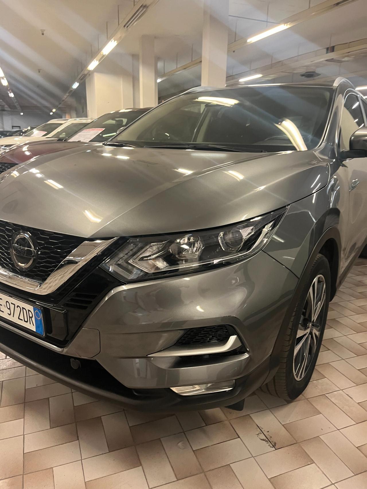 Nissan Qashqai 1.3 DIG-T 140 CV N-Connecta