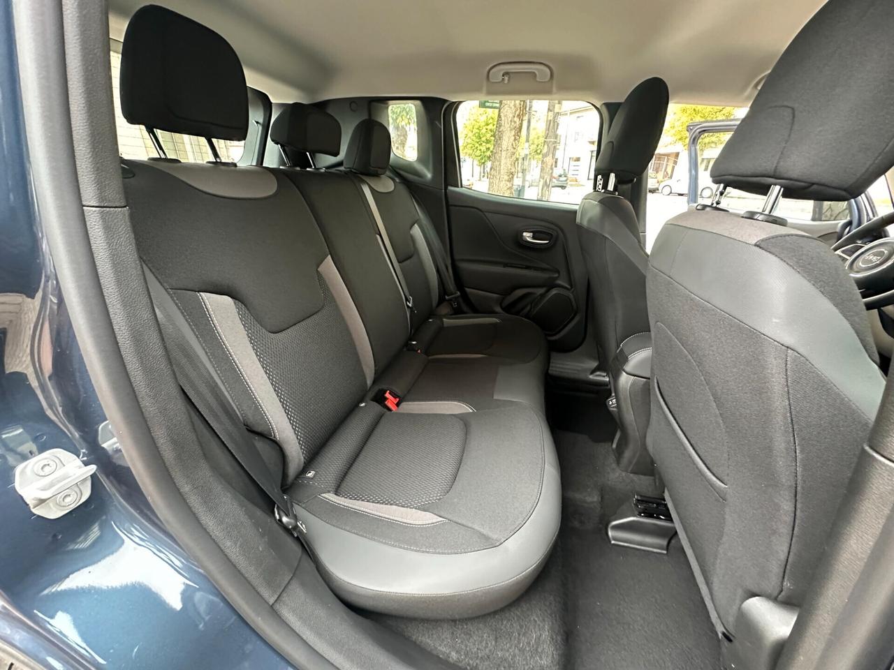 Jeep Renegade 1.5 T4 MHEV Limited