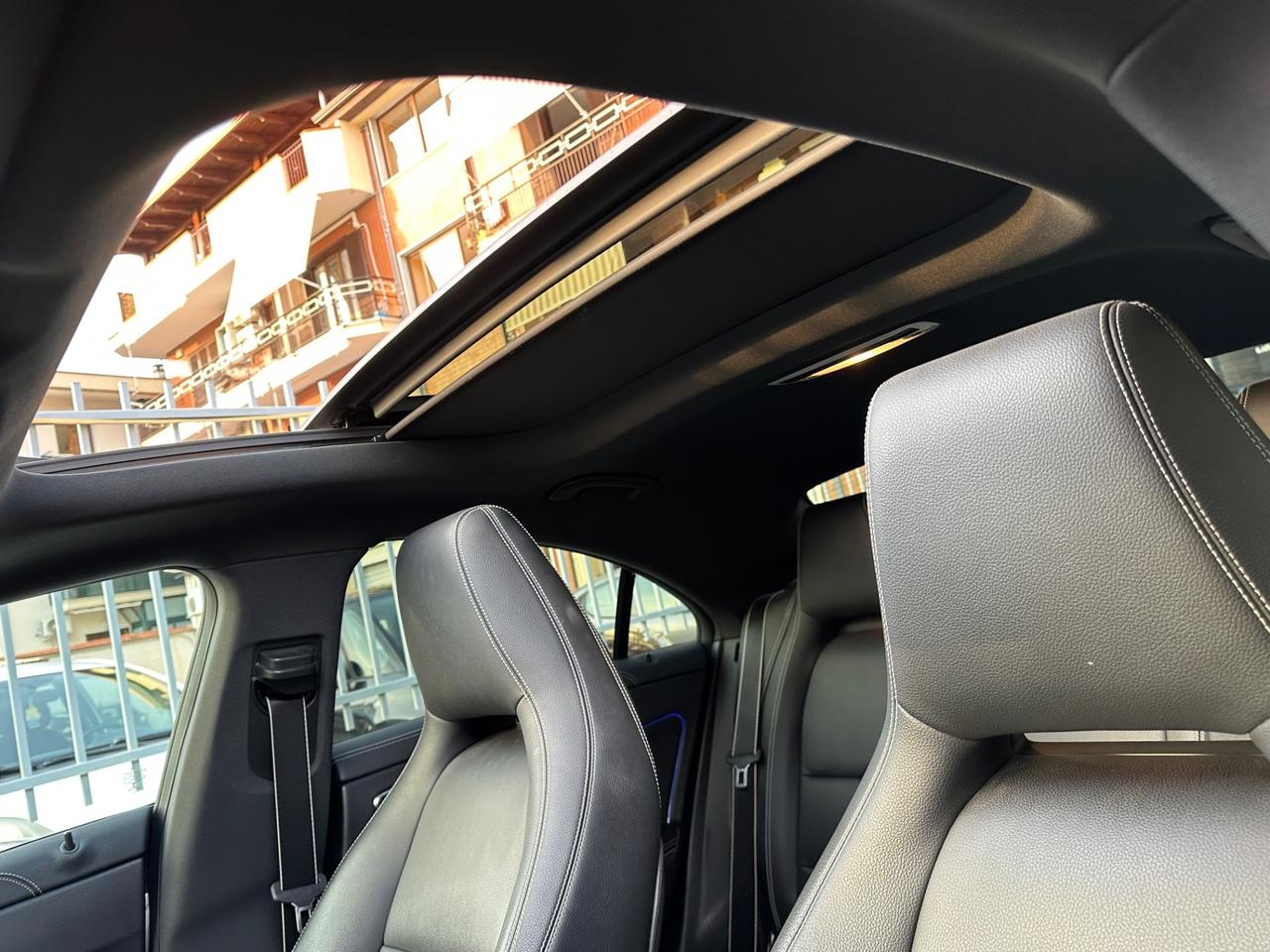 Mercedes-benz CLA 200 CLA 200 d Automatic Premium