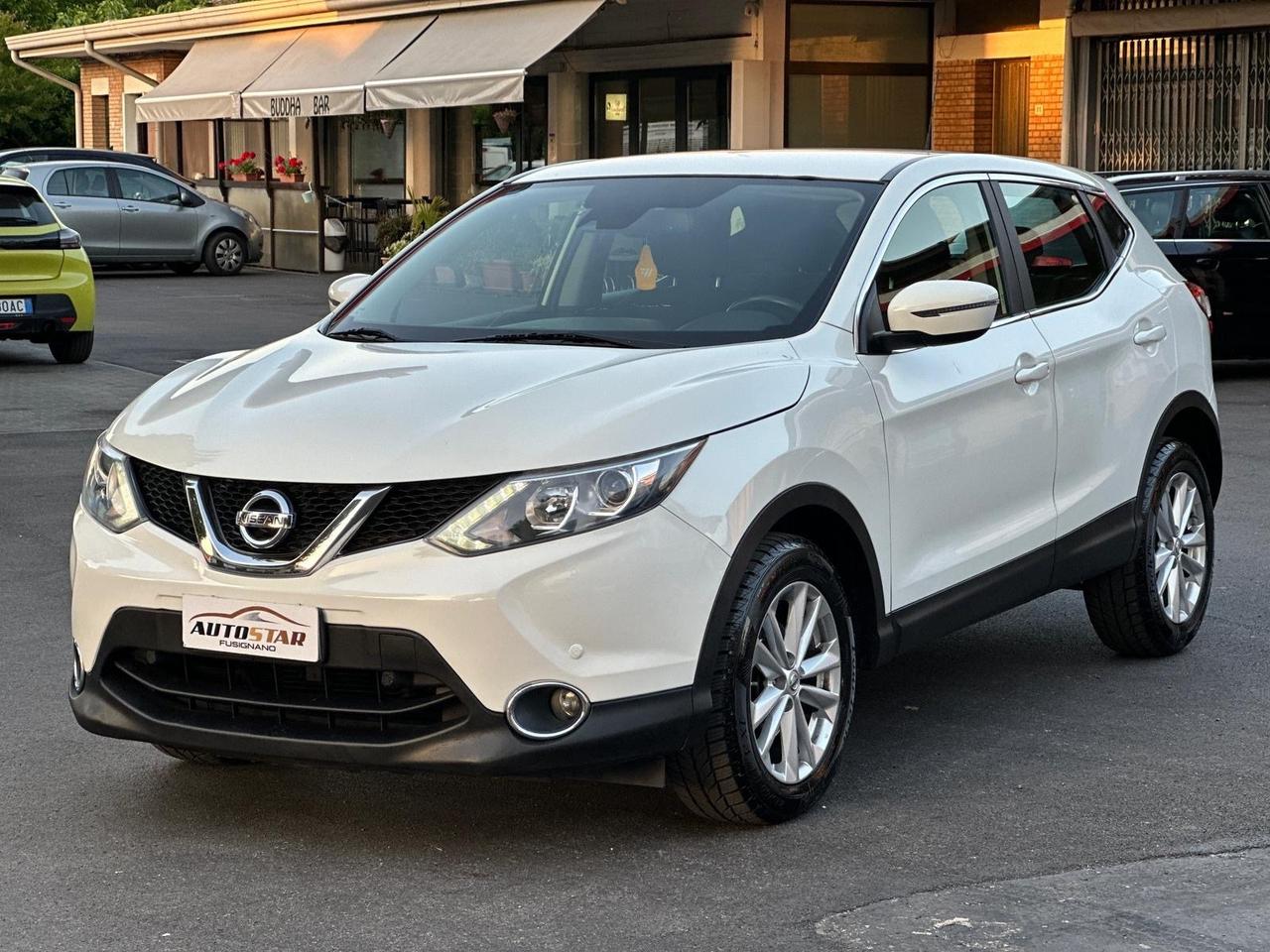 Nissan Qashqai 1.6 dCi 2WD Tekna 2015