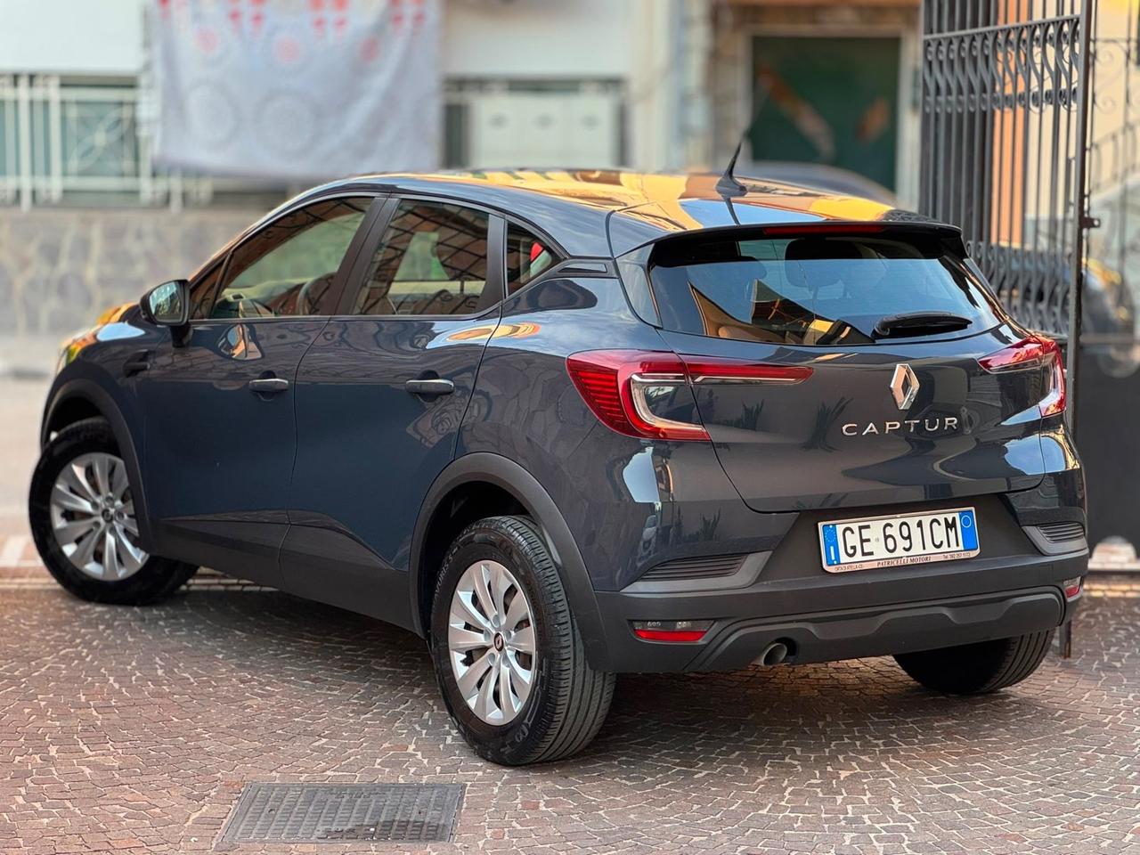 Renault Captur Blue dCi 95 CV Zen