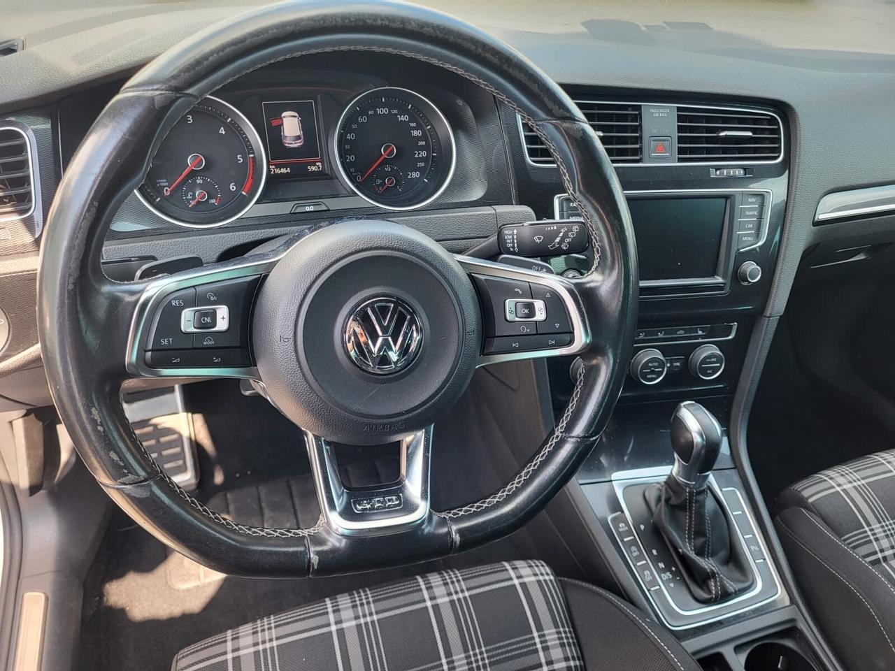 Volkswagen Golf GTD 2.0 TDI DSG 5p. BlueMotion Technology