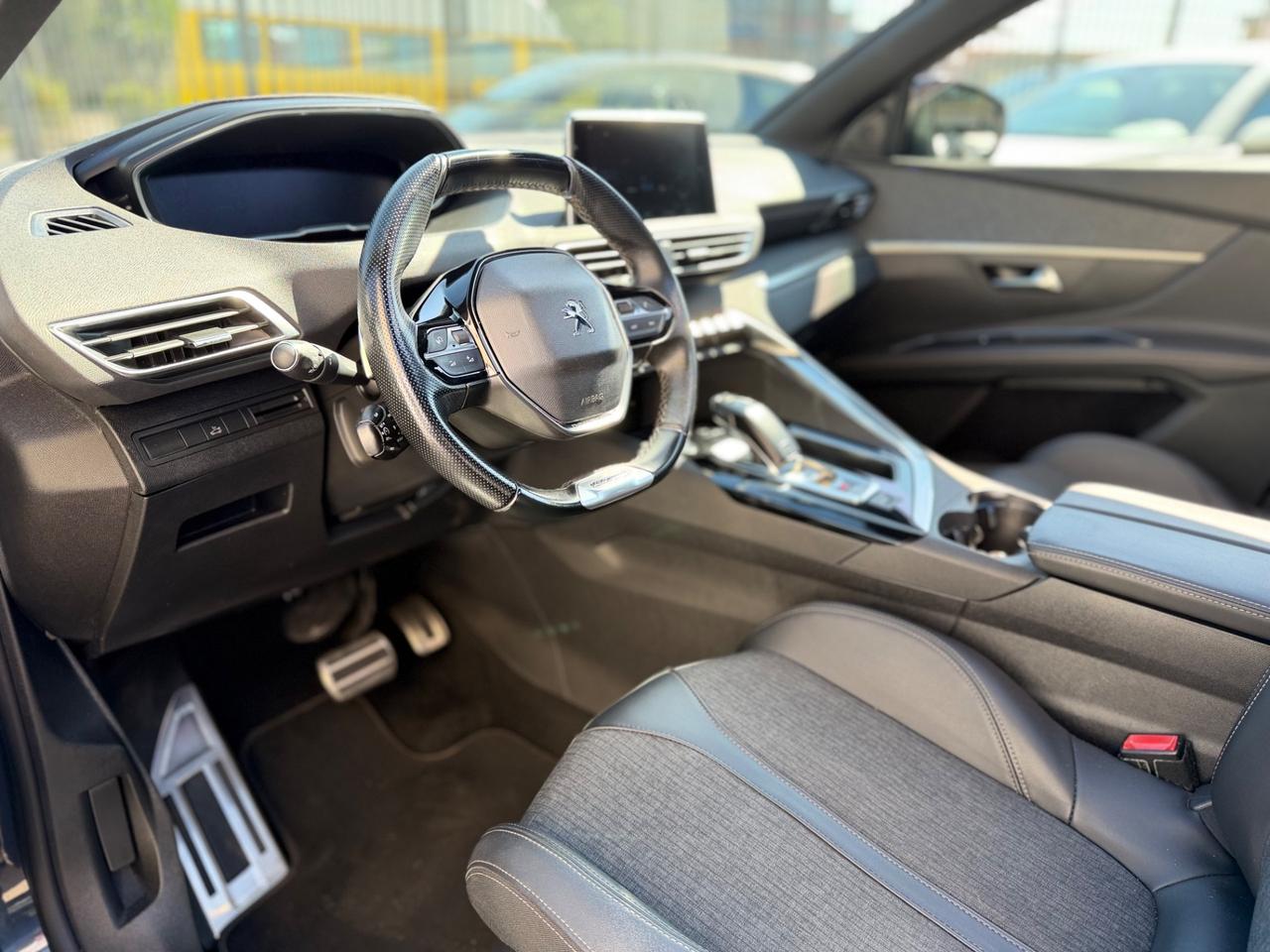 Peugeot 5008 BlueHDi 130 S&S EAT8 GT Line 7 POSTI + TETTO APRIBILE