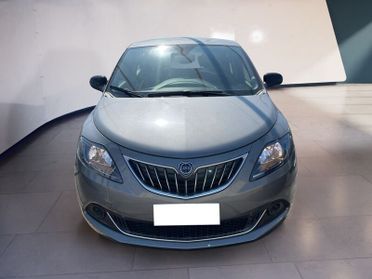 Lancia Ypsilon NUOVA My24 402 Platino 1.0