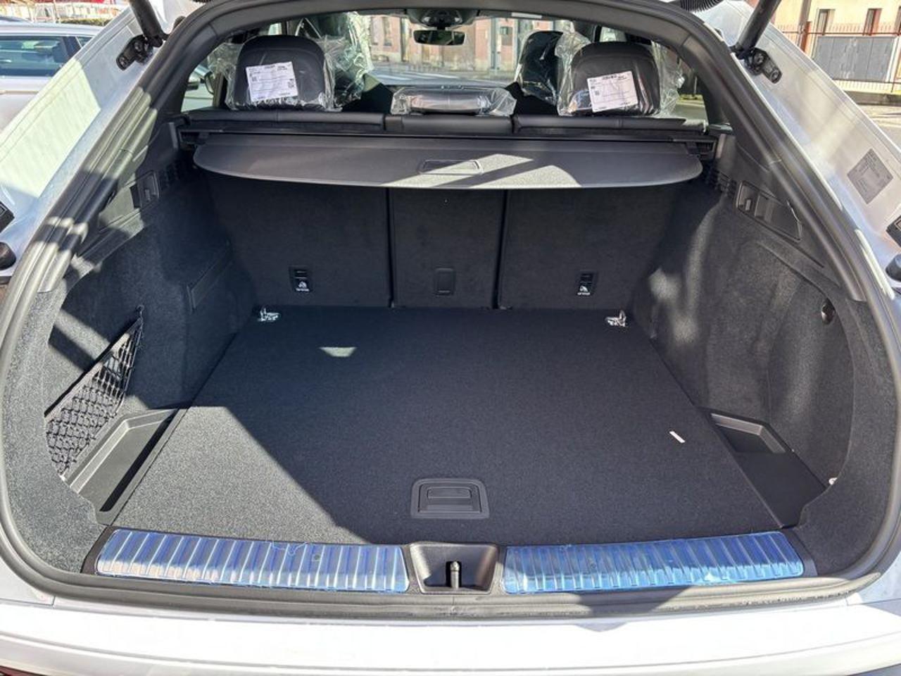 Audi Q5 SPB 40 TDI 204 CV quattro S tronic Identity Black