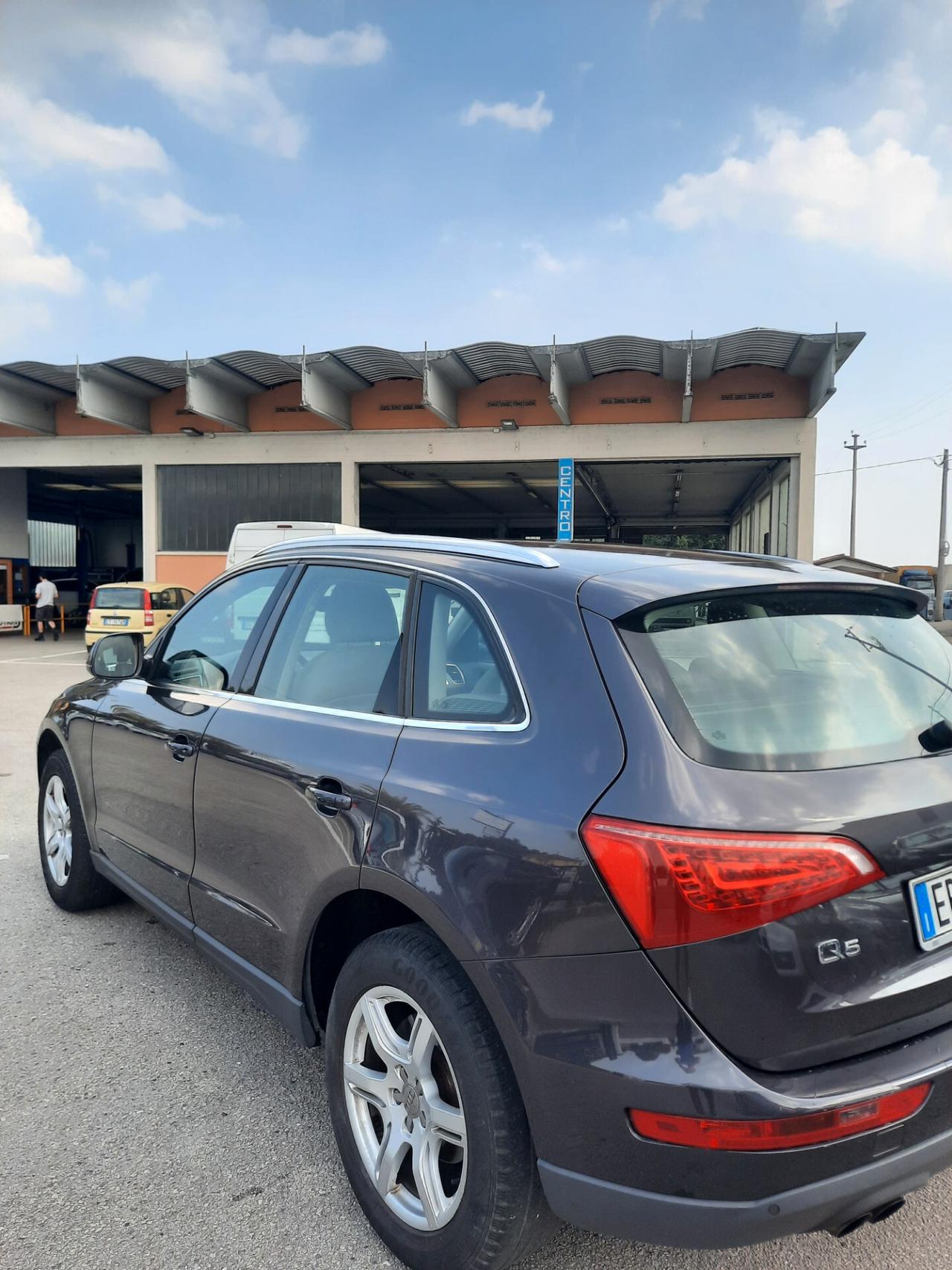 Audi Q5 2.0 TDI 170 CV quattro Advanced