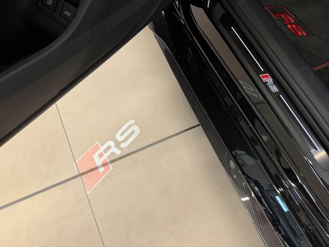 AUDI RS5 Avant Hybrid 470kw Quattro tiptronic
