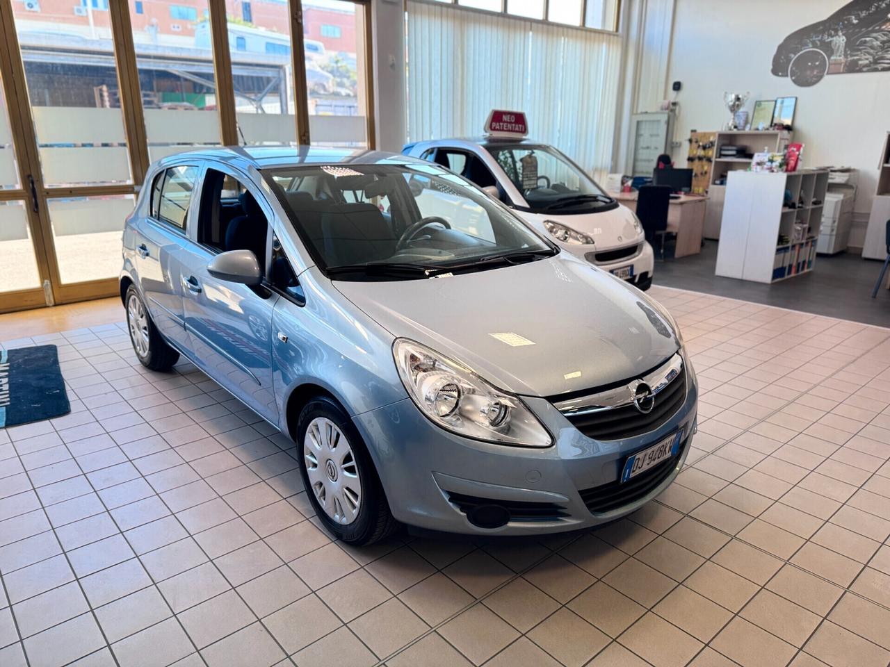 Opel Corsa 1.0 12V 5 porte Enjoy