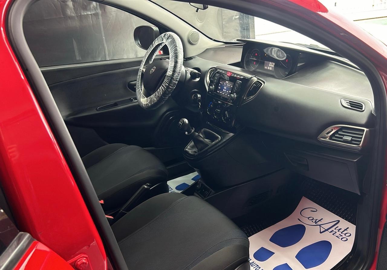 Lancia Ypsilon 1.2 Benzina Platinum Tony Fassina 2019