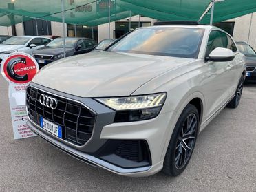 Audi Q8 50 3.0 286 CV quattro Tetto S line edition Full