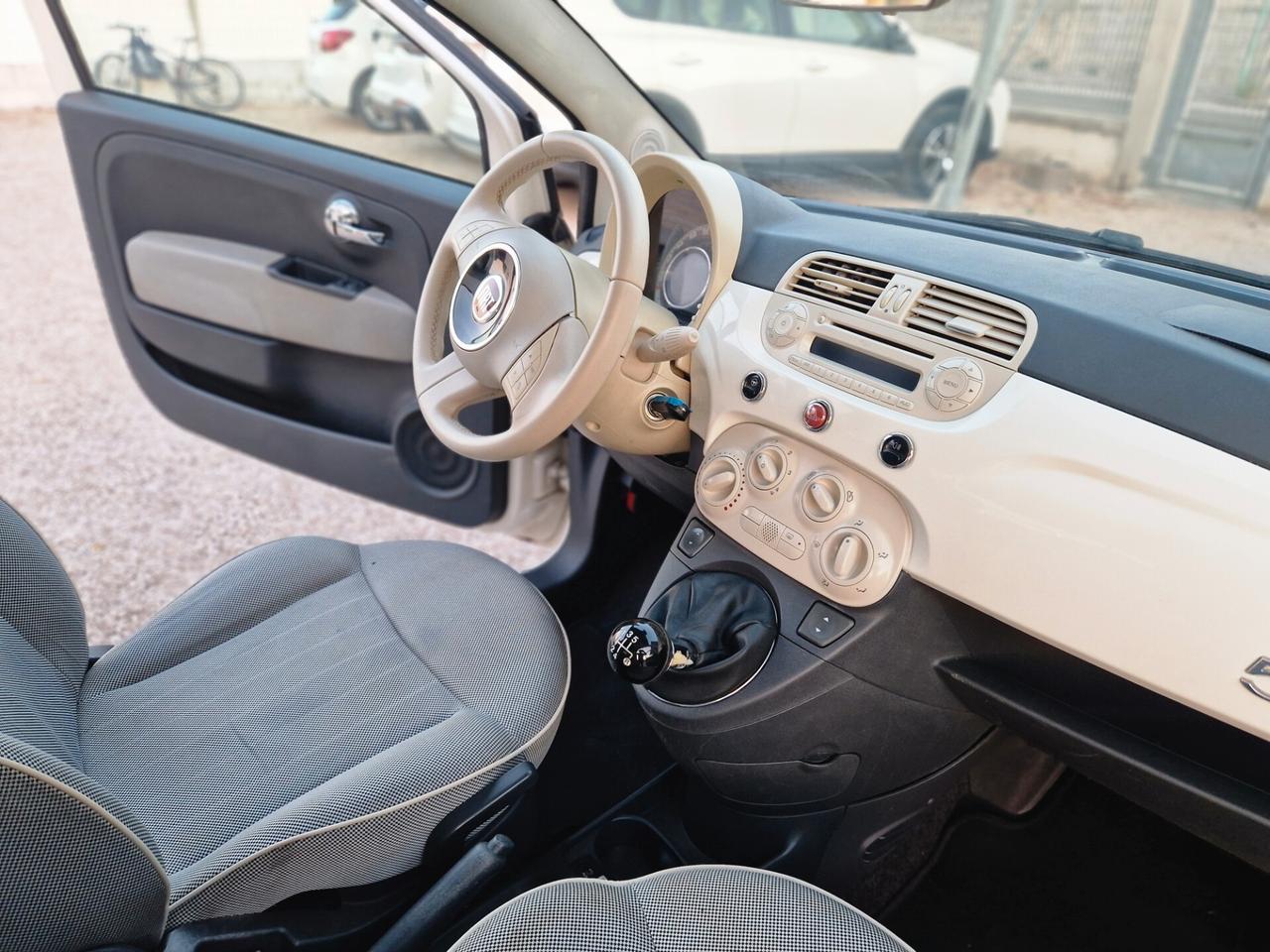 Fiat 500 1.2 Lounge