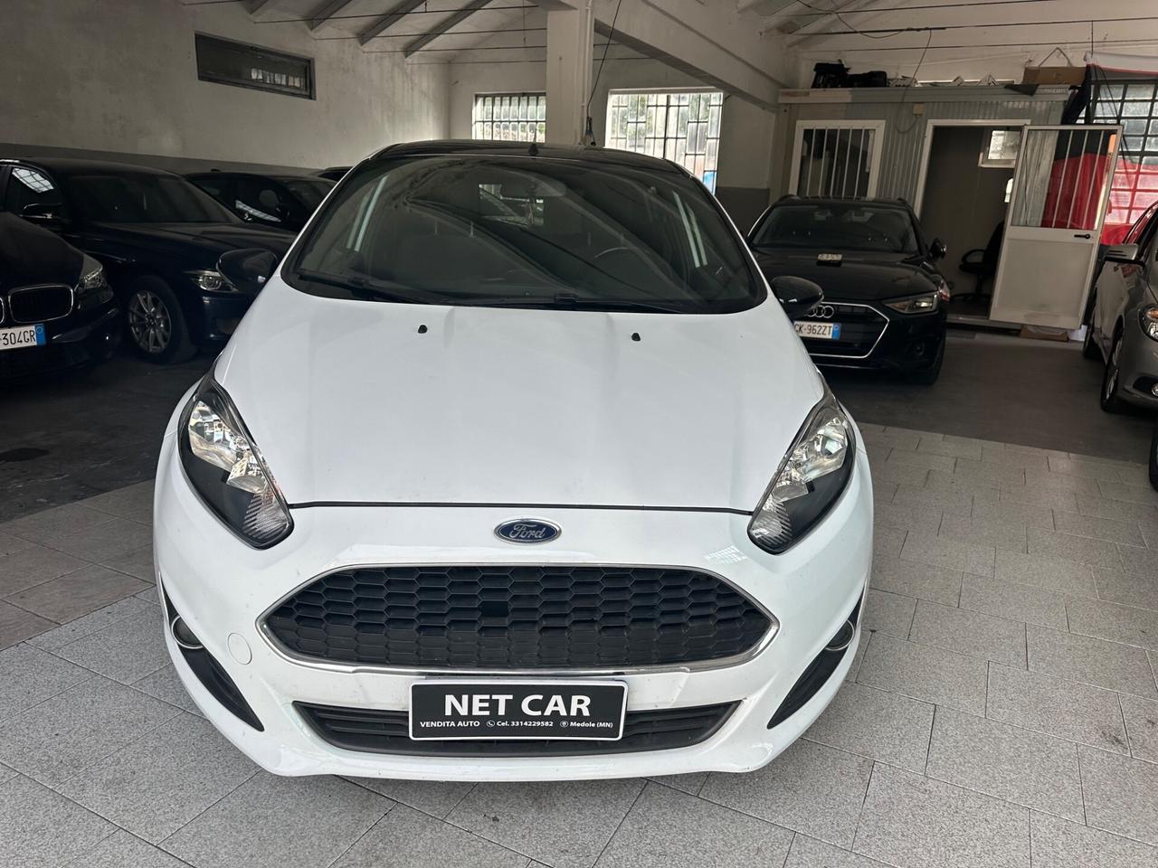 Ford Fiesta 1.4 5 porte Bz.- GPL Black & White Edition