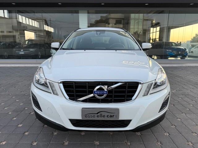 Volvo XC60 DRIVe Summum 2011