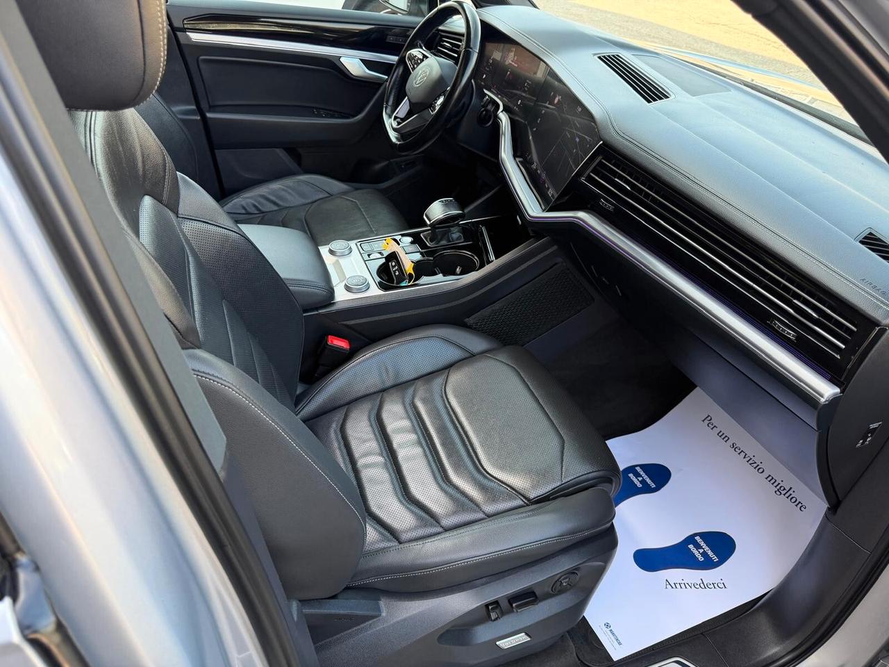 Volkswagen Touareg 3.0 V6 TDI SCR Atmosphere R-LINE TETTO APRIBILE