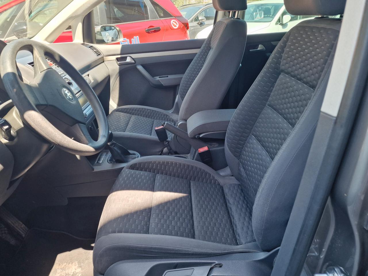 Volkswagen Touran 2.0 Trendline Ecofuel