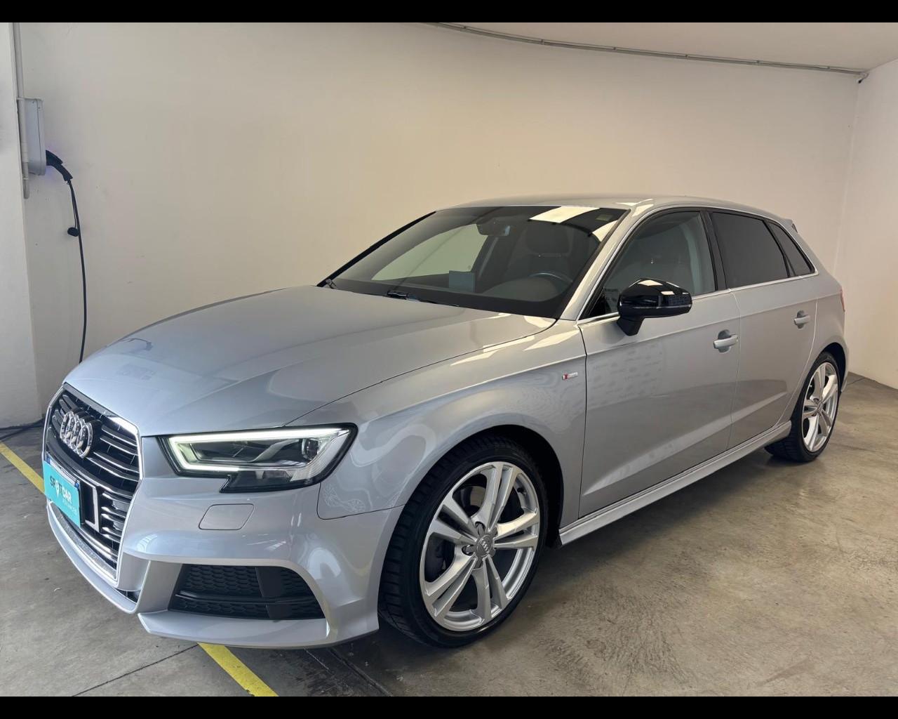 AUDI A3 IV 2020 Sportback - A3 Sportback 40 2.0 tfsi S line editi
