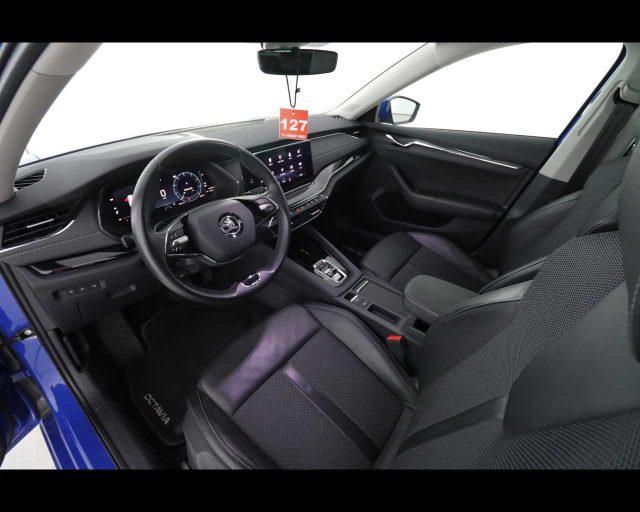 SKODA Octavia 1.0 e-TEC DSG Wagon Style
