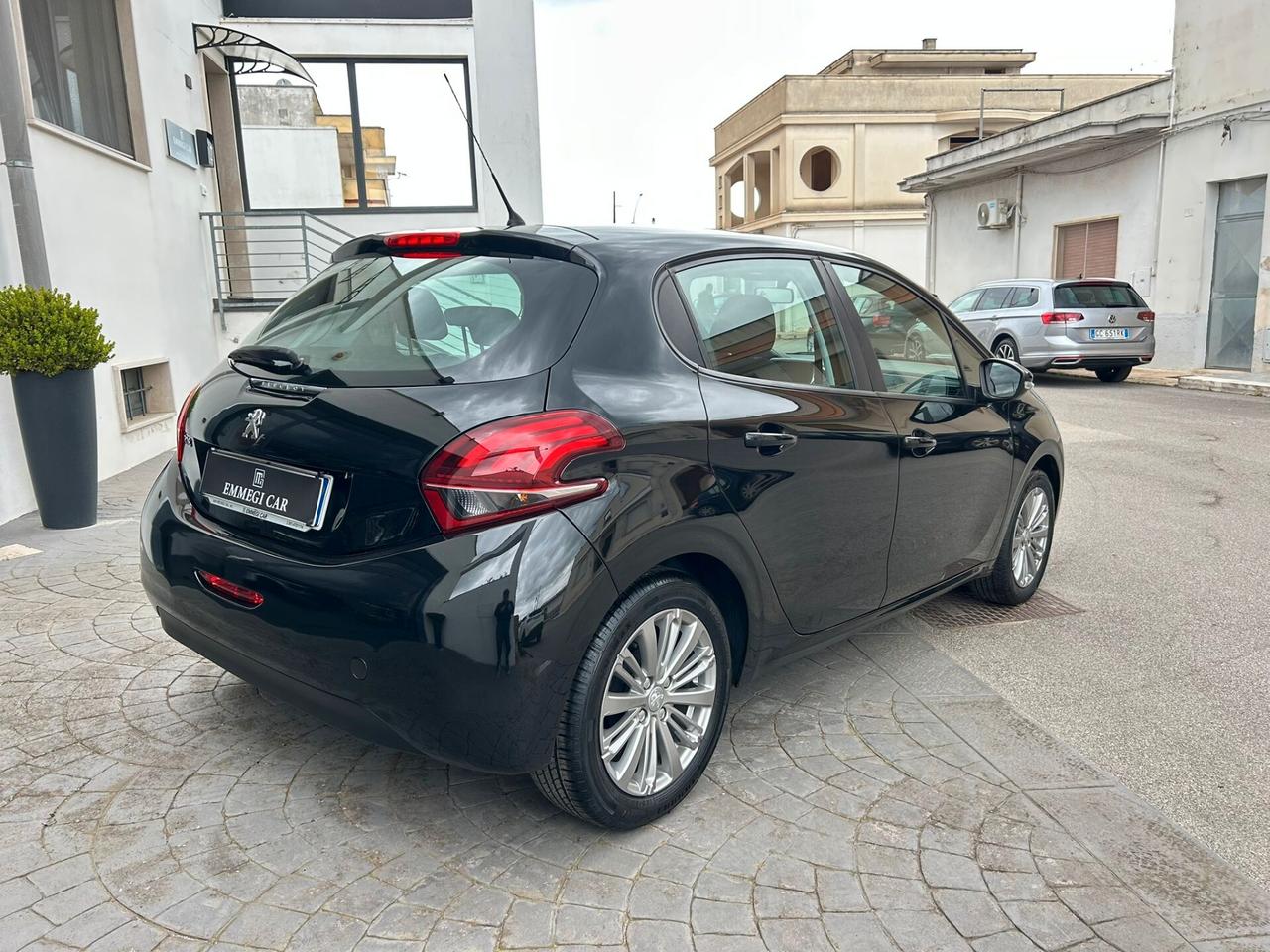 Peugeot 208 1.6 HDI 75 Cv ALLURE Km103.000-2018