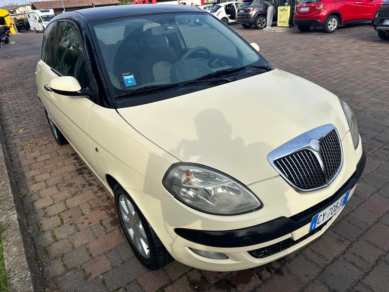 Lancia Ypsilon 1.2 benz GPL 2006 NEOPAT