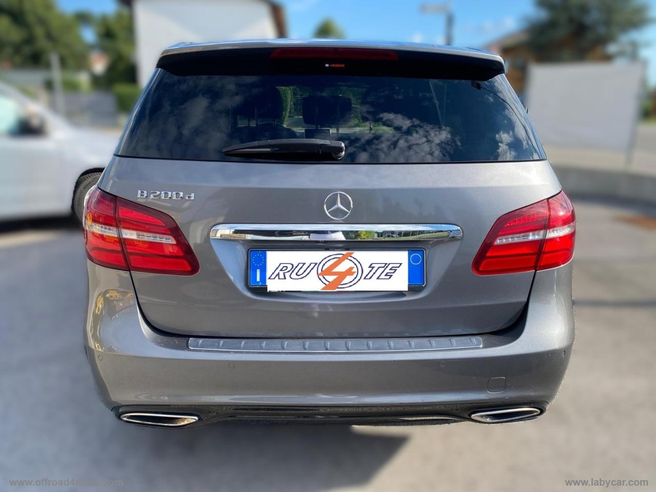 MERCEDES-BENZ B 200 d Automatic Premium