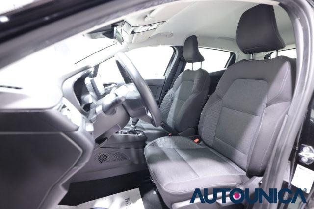 RENAULT Clio TCE 90 CV 5 PORTE EQUILIBRE NEOPATENTATI FARI LED