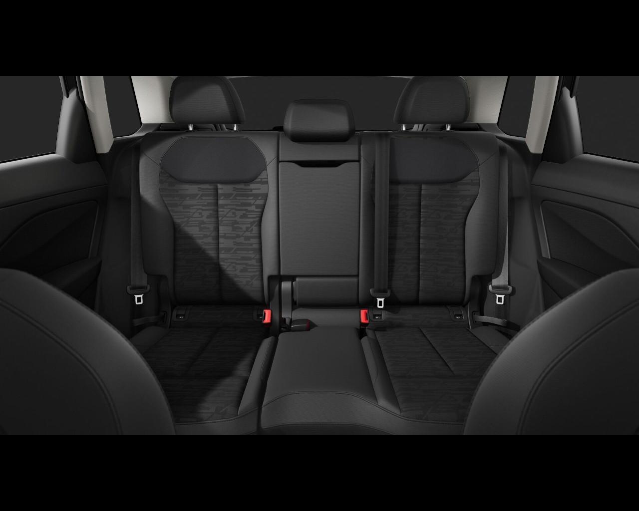 AUDI Audi Q3 SUV Business Advanced TFSI 110 kW S tronic