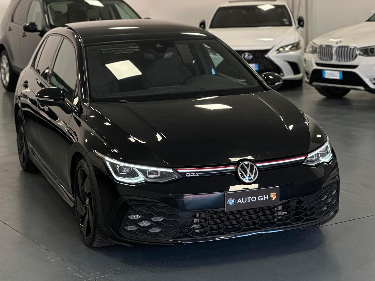 Volkswagen Golf 2.0 TSI 245CV GTI TOTAL BLACK TETTO 2022