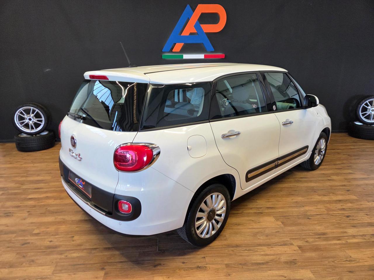 Fiat 500 L Living 500L Living 0.9 t.air t. natural power Lounge 80cv E6