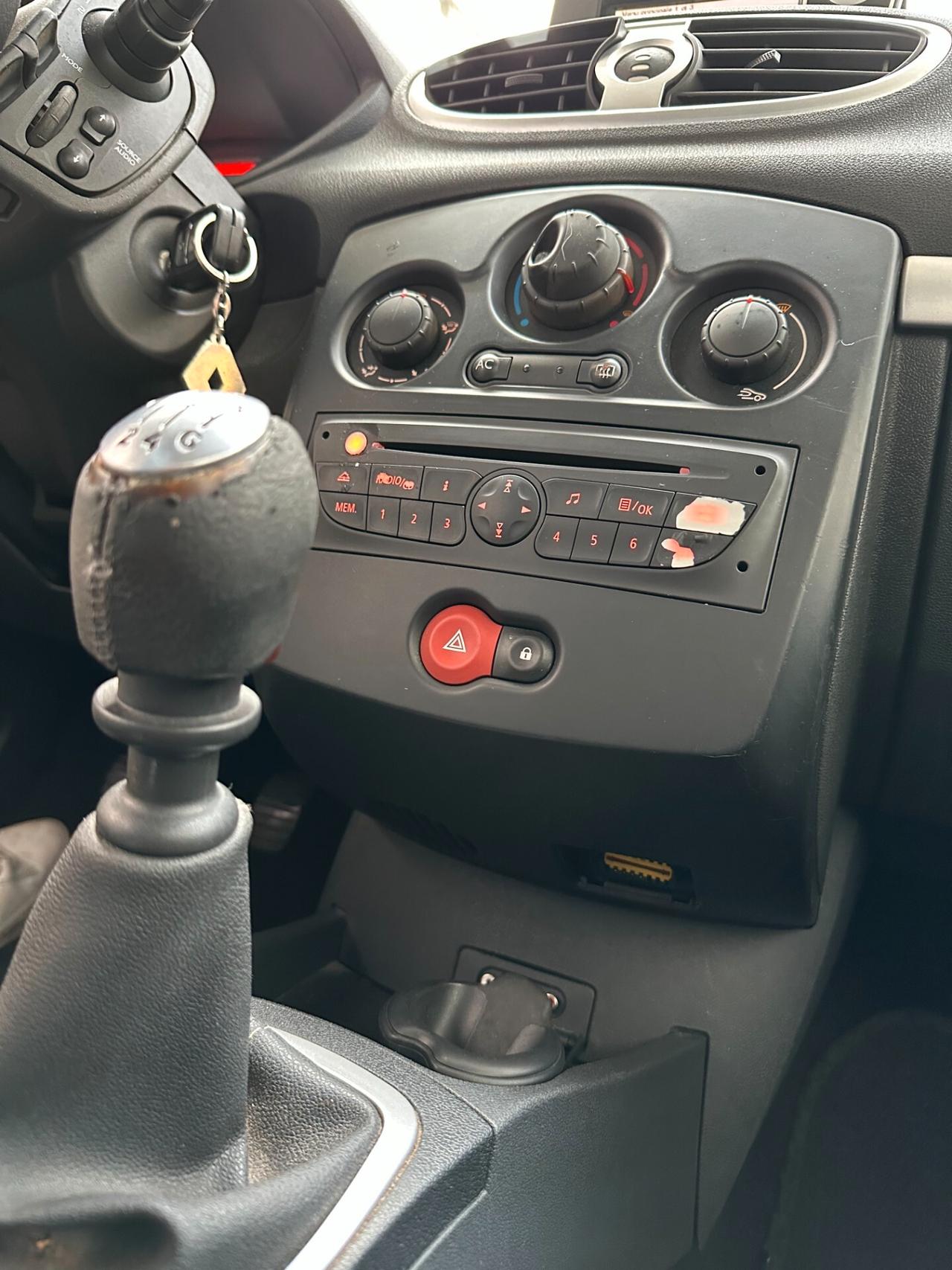Renault Clio 1.5 Diesel, Unico propriet, lavori eseguiti casa madre, si neopat