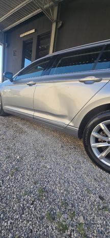 VOLKSWAGEN Passat 9 serie - 2019