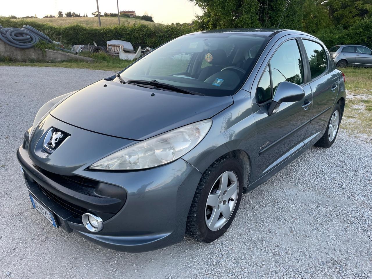 PEUGEOT 207 1.4 BENZINA/GPL NEOPATENTATI 2009 MOTORE NUOVO