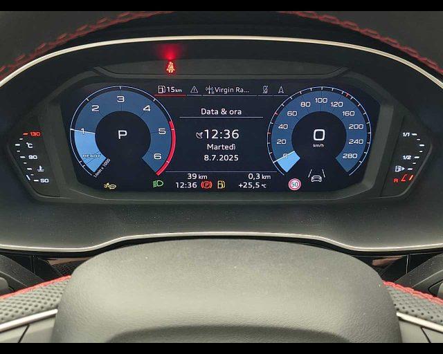 AUDI Q3 35 TDI S tronic Identity Black
