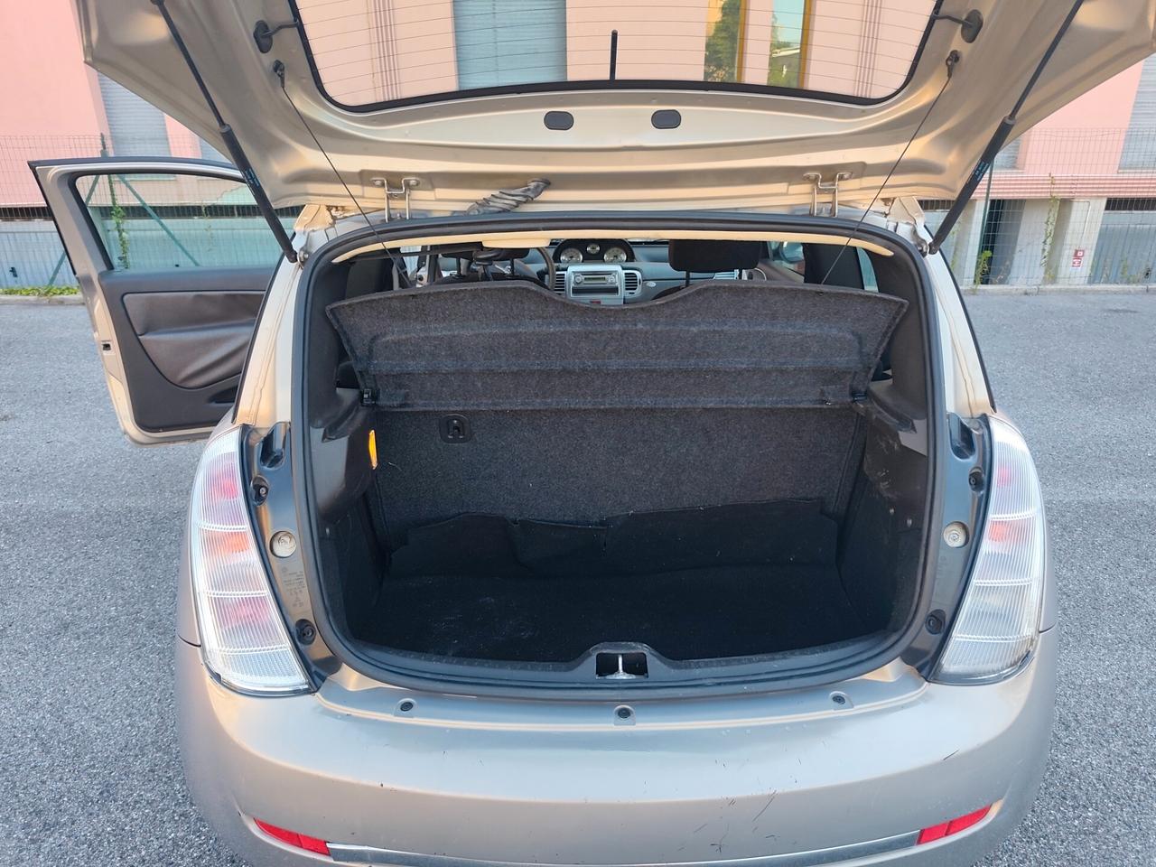 Lancia Ypsilon 1.2 Benz neopatentati