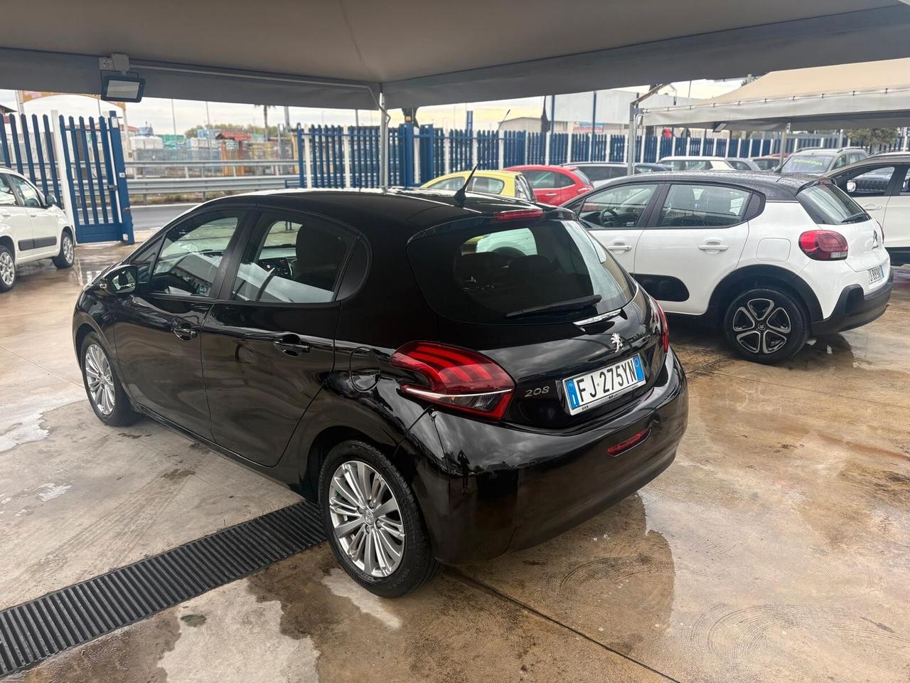 Peugeot 208 BlueHDi 75 5 porte Allure