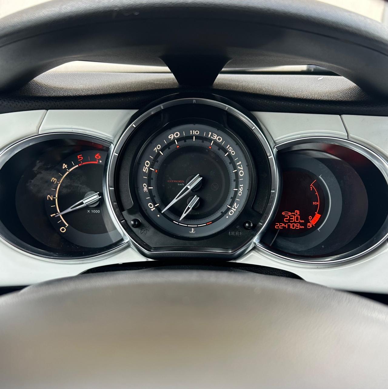 Ds DS3 3 1.6 e-HDi airdream Neopatentati 2012