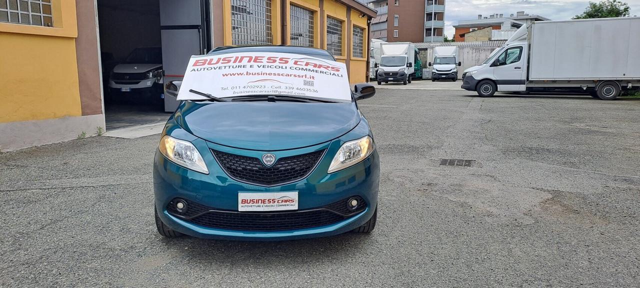 Lancia Ypsilon 1.0 FireFly 5 porte S&S Hybrid Ecochic Gold KM. 18.000 CERTIFICATI - AUTO PER NEOPATENTATI!