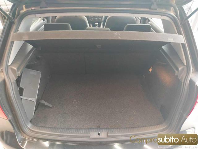 VOLKSWAGEN Golf 2.0 16V TDI 5p. Sportline
