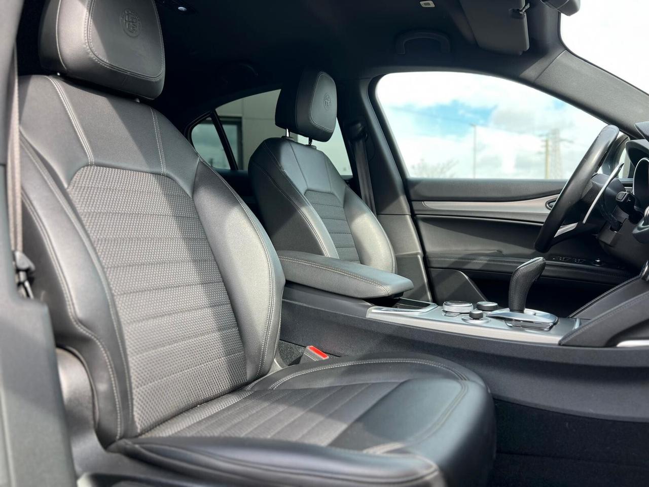 Alfa Romeo Stelvio 2.2 Turbodiesel 160 CV AT8 RWD Super Business N1