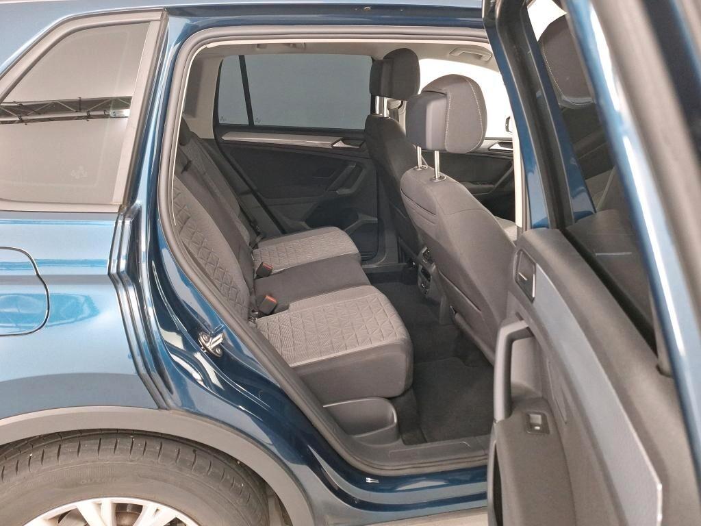 VOLKSWAGEN TIGUAN 2.0 TDI 122CV 6M. SCR LIFE ( FARI LED - DIGITAL COCKPIT - ADAPTIVE CRUISE - NAVI - APP CONNECT - PARK PILOT - TELECAMERA POST. )