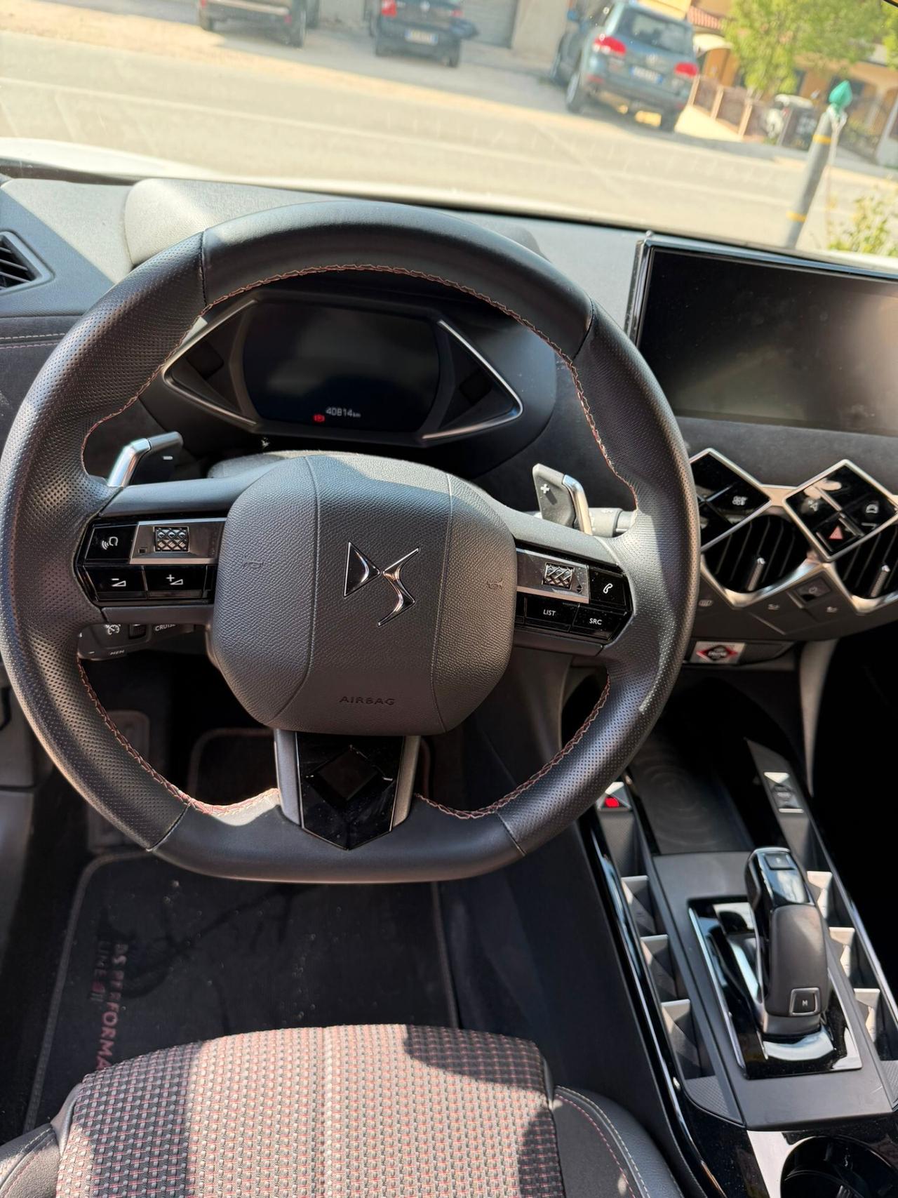 Ds DS3 3 Crossback PureTech 130 aut. Performance Line