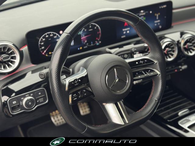 MERCEDES-BENZ A 200 d Automatic AMG Line Premium